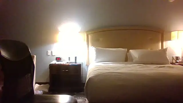 Youcunn online show from October 29, 3:38 am