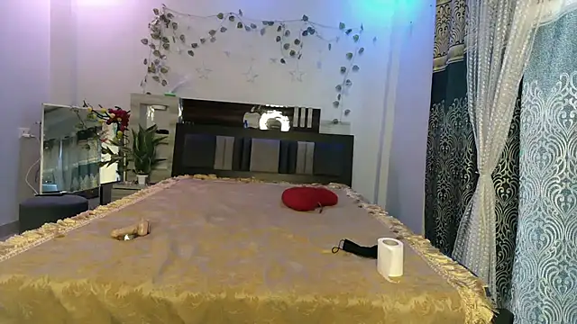 jenny-ki-bella online show from March 27, 1:58 am