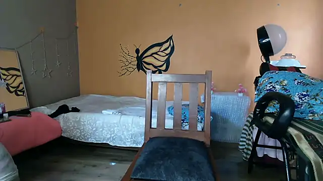 Snapshot of jenny-ki-bella chatting on September 23, 3:35 am jenny-ki-bella online show from September 23, 3:35 am