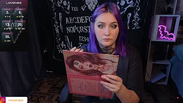 Emmybrightj  online show from September 15, 5:52 am