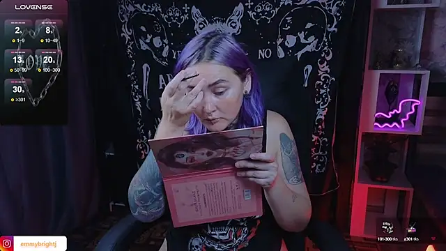 Emmybrightj  online show from September 10, 3:44 pm