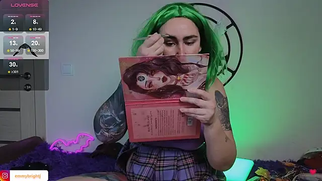 Emmybrightj  online show from October 28, 2:34 am