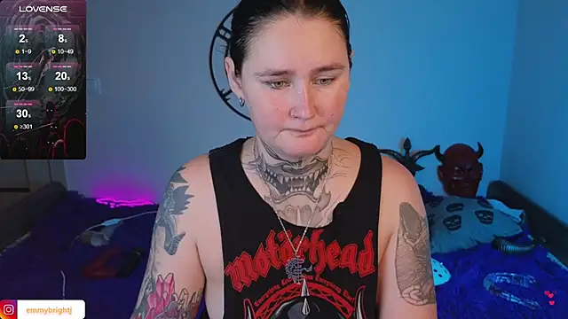 Emmybrightj  online show from November 10, 1:54 am