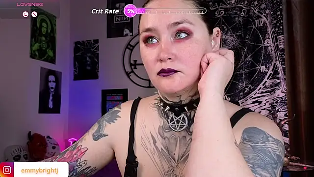 Emmybrightj  online show from April 8, 2:02 am