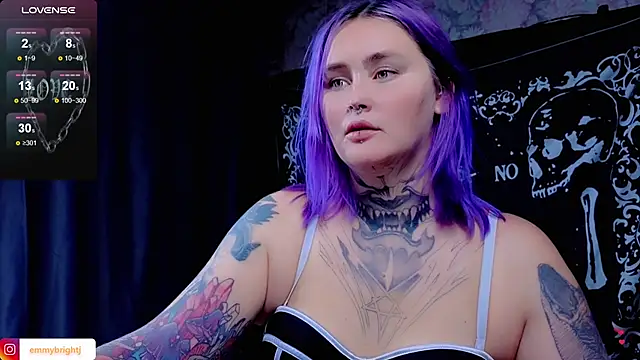 Emmybrightj  online show from September 19, 6:01 pm