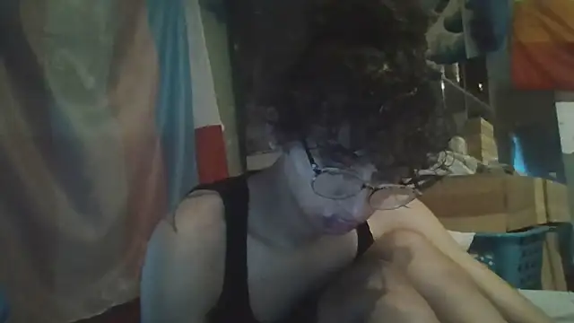 Querida-Mia online show from February 22, 5:14 pm