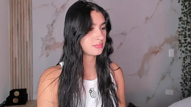 Snapshot of Ashley_Evans18 chatting on September 18, 12:30 pm Ashley Evans18 online show from September 18, 12:30 pm