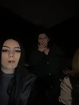 Gya Rue online show from March 15, 6:32 pm