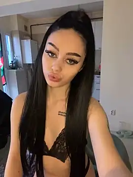 Gya Rue online show from March 2, 9:32 am