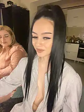 Gya Rue online show from March 5, 4:46 pm