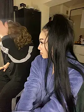 Gya Rue online show from March 2, 4:14 pm