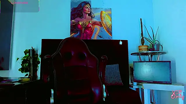 HannibalLester online show from February 10, 5:06 am