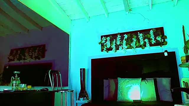 HannibalLester online show from March 30, 9:33 am