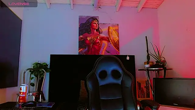 HannibalLester online show from February 4, 3:56 am