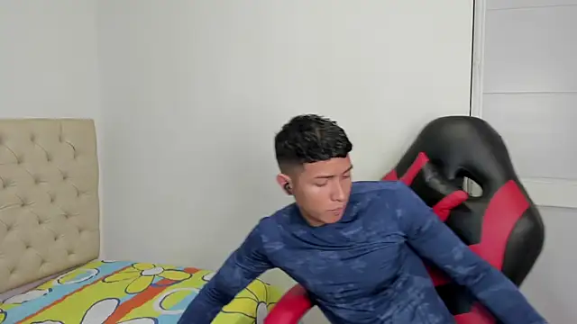 yei-sant online show from October 29, 4:44 am