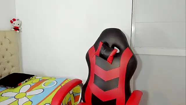 yei-sant online show from October 28, 3:40 am