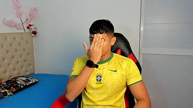 yei-sant online show from October 23, 1:59 am