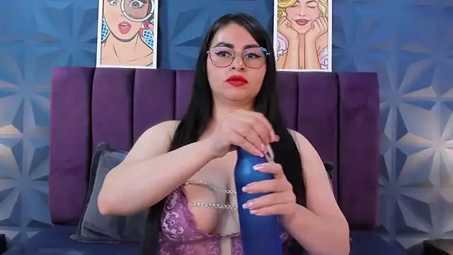 NicoleJonss online show from March 11, 3:22 am