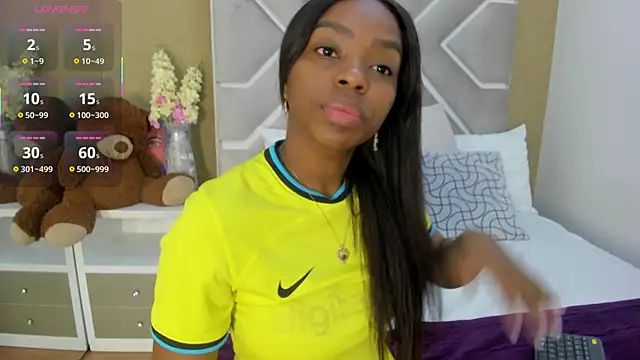 Snapshot of Melany_Ebonyy chatting on March 19, 11:28 am Melany Ebonyy online show from March 19, 11:28 am