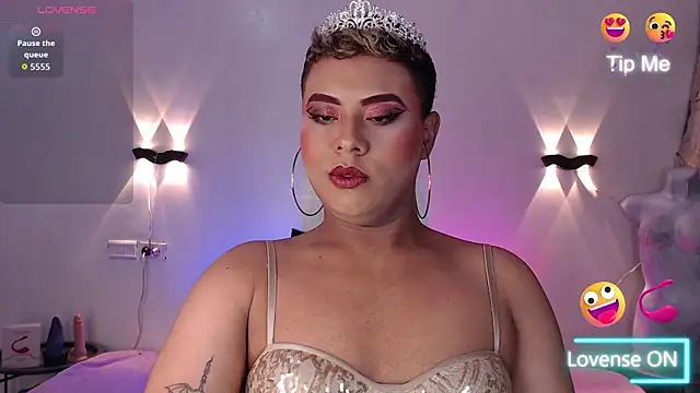 Emili Roux online show from November 4, 12:20 pm