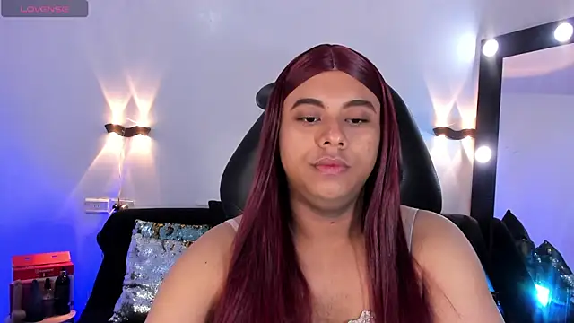 Emili Roux online show from April 22, 9:49 am