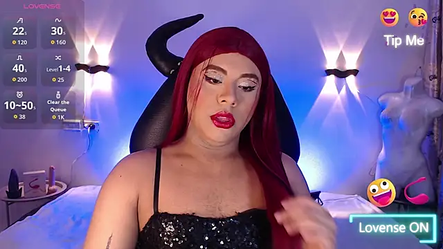 Emili Roux online show from November 28, 1:11 pm