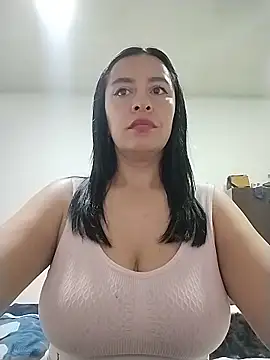 Snapshot of hailey85 chatting on June 16, 10:54 pm hailey85 online show from June 16, 10:54 pm