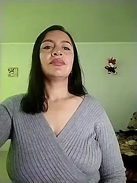 Snapshot of hailey85 chatting on November 19, 5:24 pm hailey85 online show from November 19, 5:24 pm