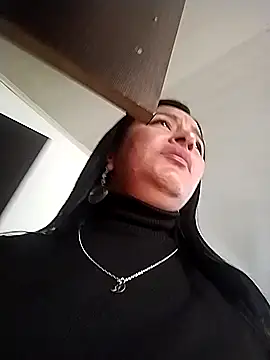 Snapshot of hailey85 chatting on September 15, 6:41 pm hailey85 online show from September 15, 6:41 pm