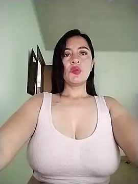 hailey85 online show from March 24, 9:48 pm