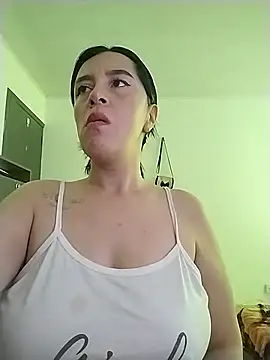 hailey85 online show from May 24, 3:12 pm