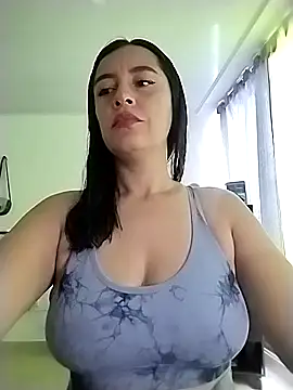 hailey85 online show from March 29, 6:53 pm