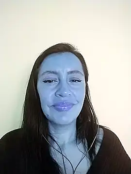 Snapshot of hailey85 chatting on March 22, 9:21 pm hailey85 online show from March 22, 9:21 pm