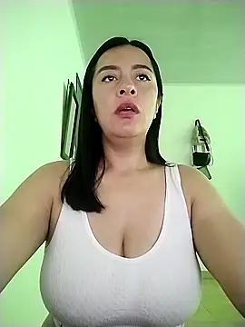 hailey85 online show from March 3, 5:09 pm