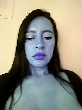 Snapshot of hailey85 chatting on March 7, 7:49 pm hailey85 online show from March 7, 7:49 pm