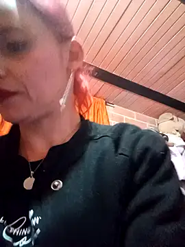 Rachhelle   online show from January 11, 1:27 am