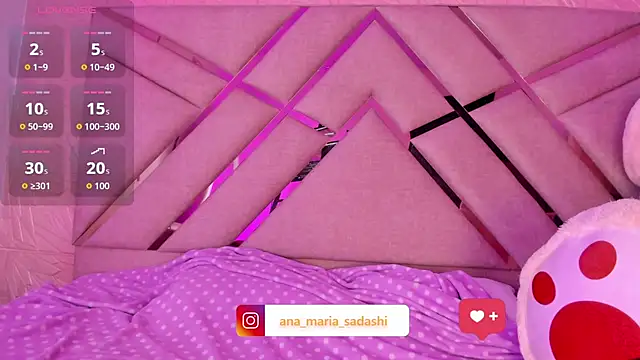 sadashi moon  online show from October 29, 10:03 am