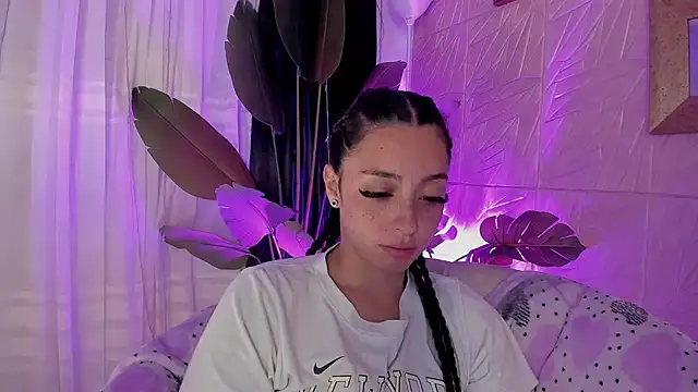 sadashi moon  online show from March 15, 9:52 am