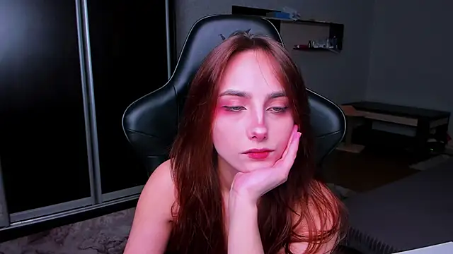 SilverDream online show from April 25, 2:14 am