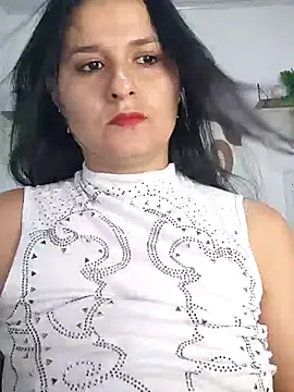 Snapshot of elena_jonees chatting on October 1, 8:24 pm elena jonees online show from October 1, 8:24 pm