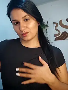 elena jonees online show from November 6, 8:24 pm