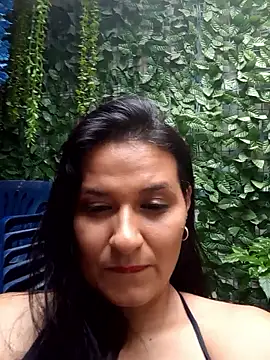elena jonees online show from April 30, 8:57 pm
