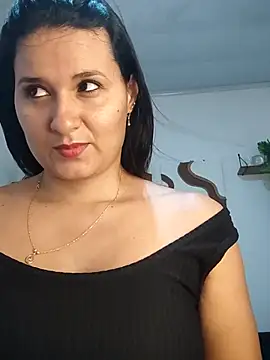 elena jonees online show from October 27, 8:32 pm