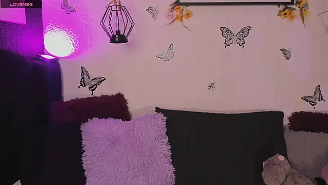 yoishat77 online show from April 16, 3:18 am