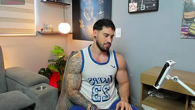Giorgio-Leone online show from May 31, 8:09 pm
