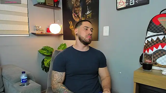 Giorgio-Leone online show from March 23, 2:11 am