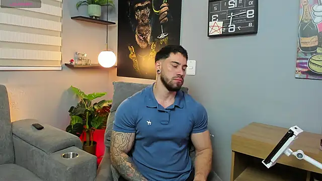 Giorgio-Leone online show from May 25, 2:22 am