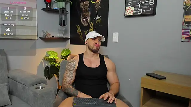 Giorgio-Leone online show from November 2, 9:42 pm