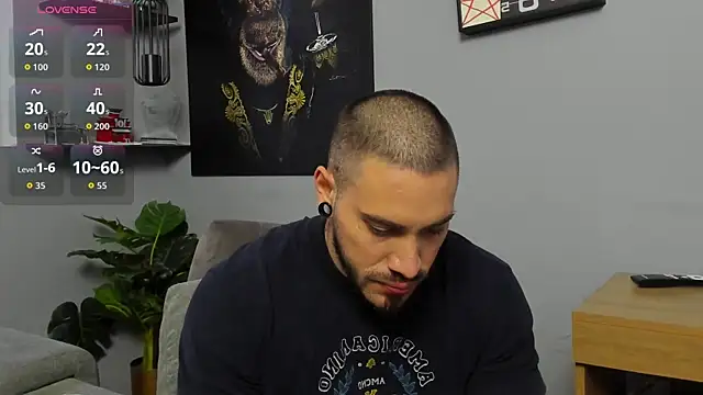 Giorgio-Leone online show from December 18, 10:46 pm