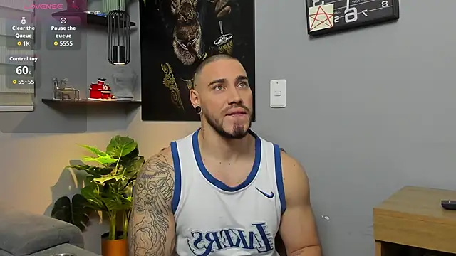 Giorgio-Leone online show from December 22, 12:33 am